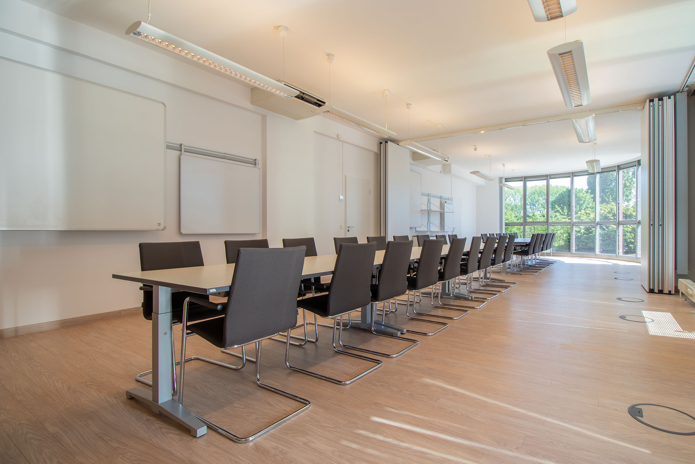 Konferenzraum 1+2+3 — demnächst verfügbar